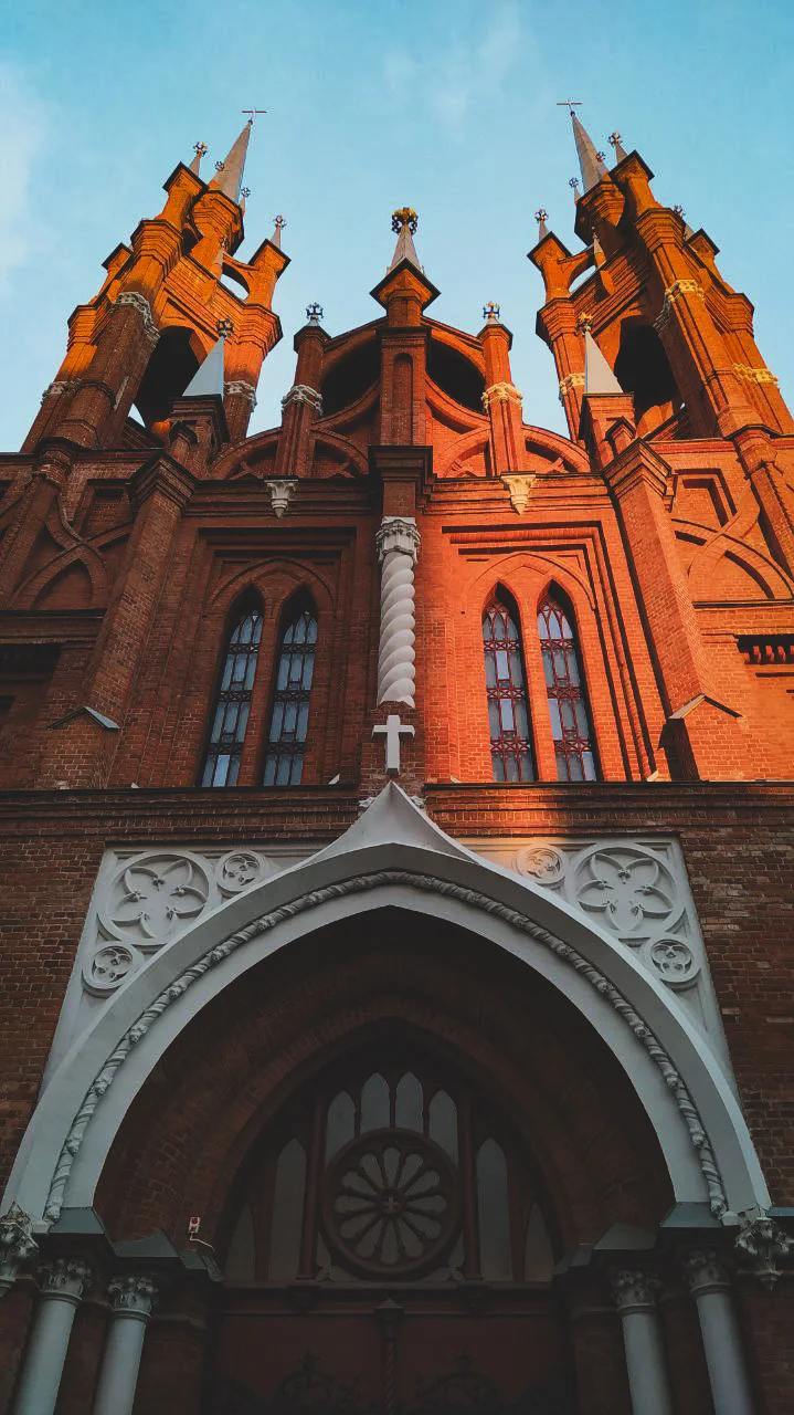 ЭКСКУРСИЯ В КАТОЛИЧЕСКИЙ КОСТЕЛ